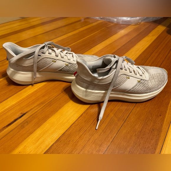 Tracksmith Eliot Runner - Picture 7 of 9